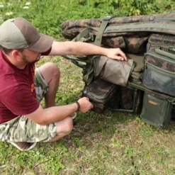 Fox FX Explorer Barrow & Camo Lite Bag Inc 2 Straps & Mesh Bags -Deutschland Darts Verkaufs-Shop CTR012 3