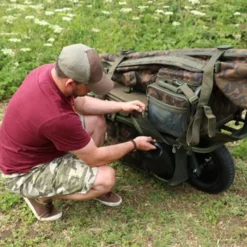 Fox FX Explorer Barrow & Camo Lite Bag Inc 2 Straps & Mesh Bags -Deutschland Darts Verkaufs-Shop CTR012 4