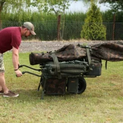 Fox FX Explorer Barrow & Camo Lite Bag Inc 2 Straps & Mesh Bags -Deutschland Darts Verkaufs-Shop CTR012 6