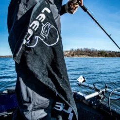 Leech Towel Black 7 Leech Towel Black -Deutschland Darts Verkaufs-Shop LEECH3004 3